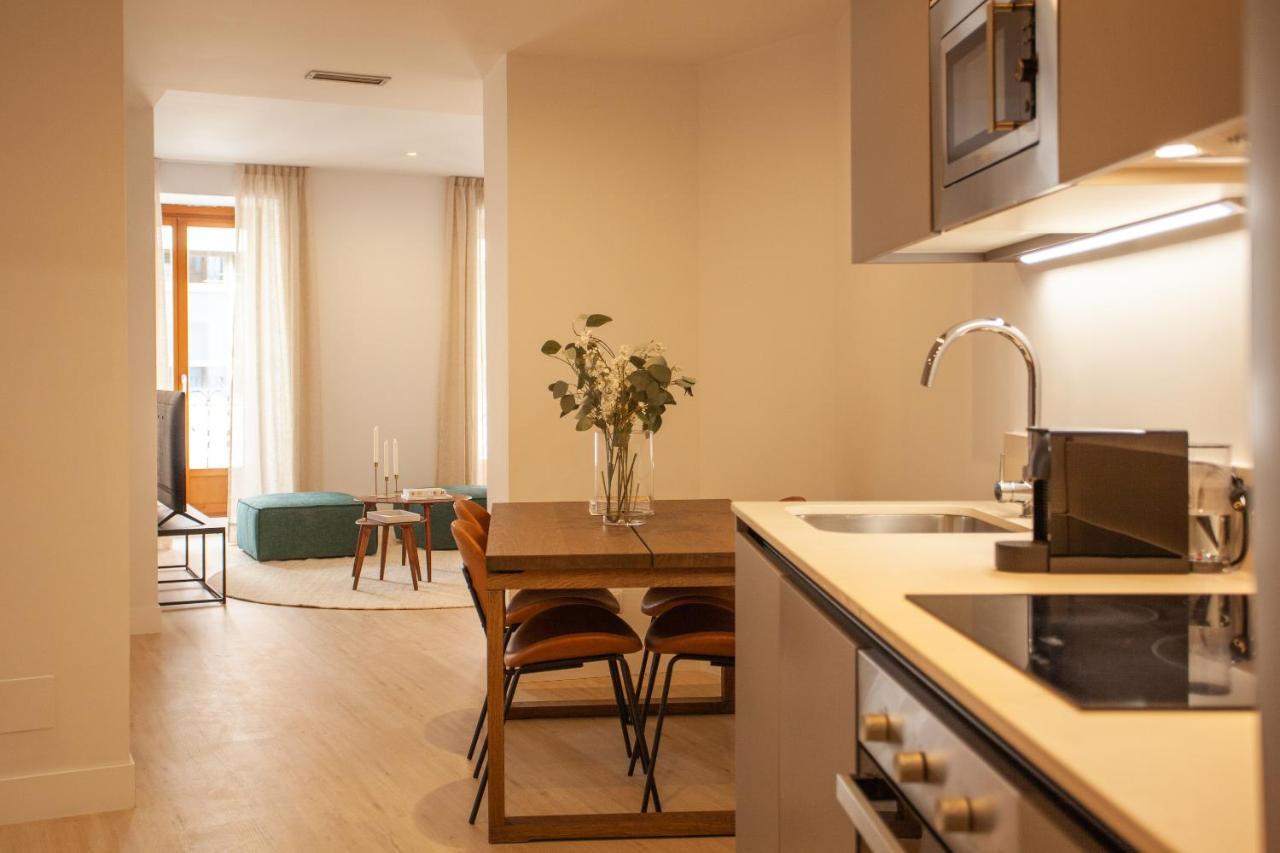 Apartment In Chamberi Madrid Luaran gambar