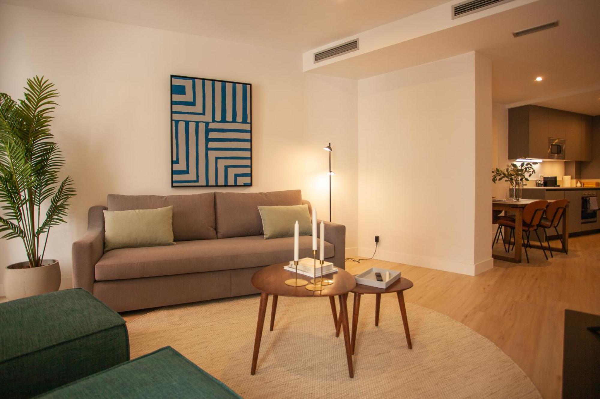 Apartment In Chamberi Madrid Bilik gambar
